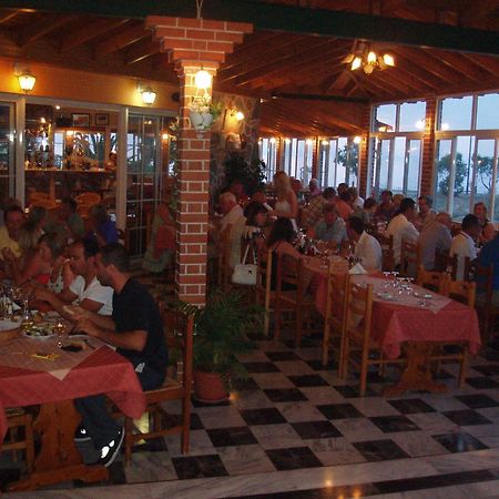 Anaxos Hotel Экстерьер фото