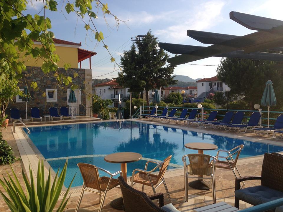 Anaxos Hotel Экстерьер фото