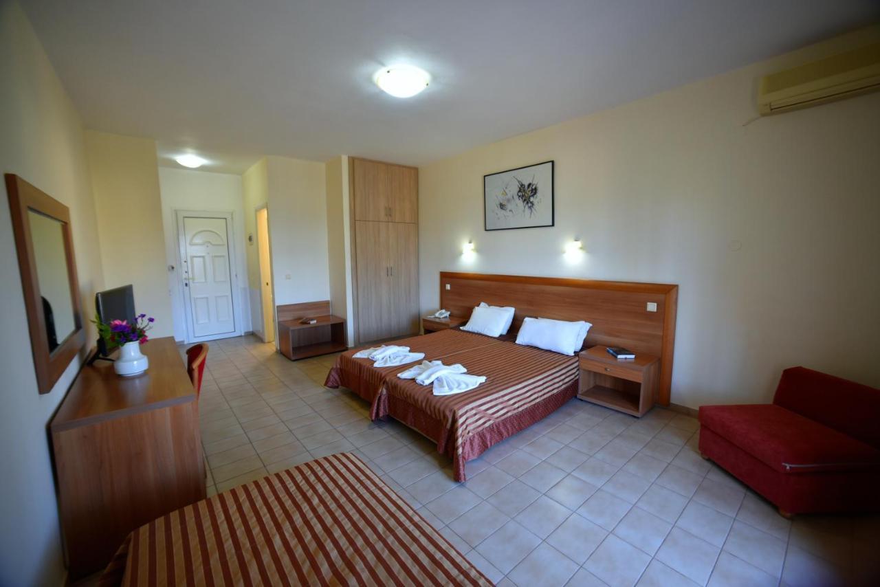 Anaxos Hotel Экстерьер фото